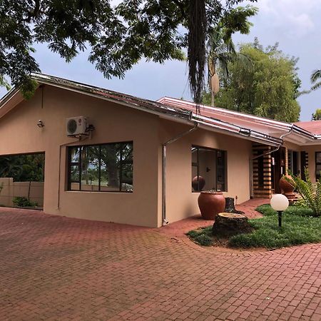Tzaneen Guest House Luaran gambar