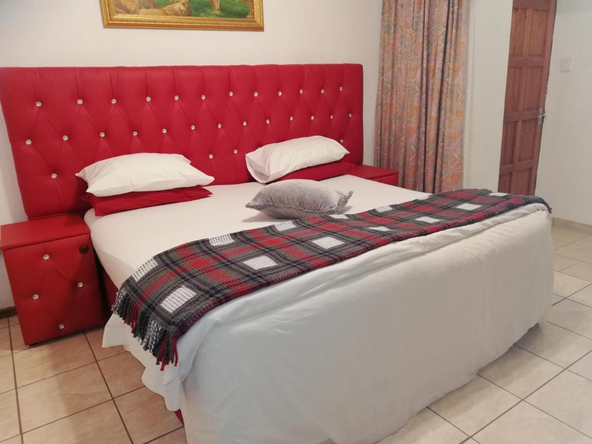 Tzaneen Guest House Luaran gambar