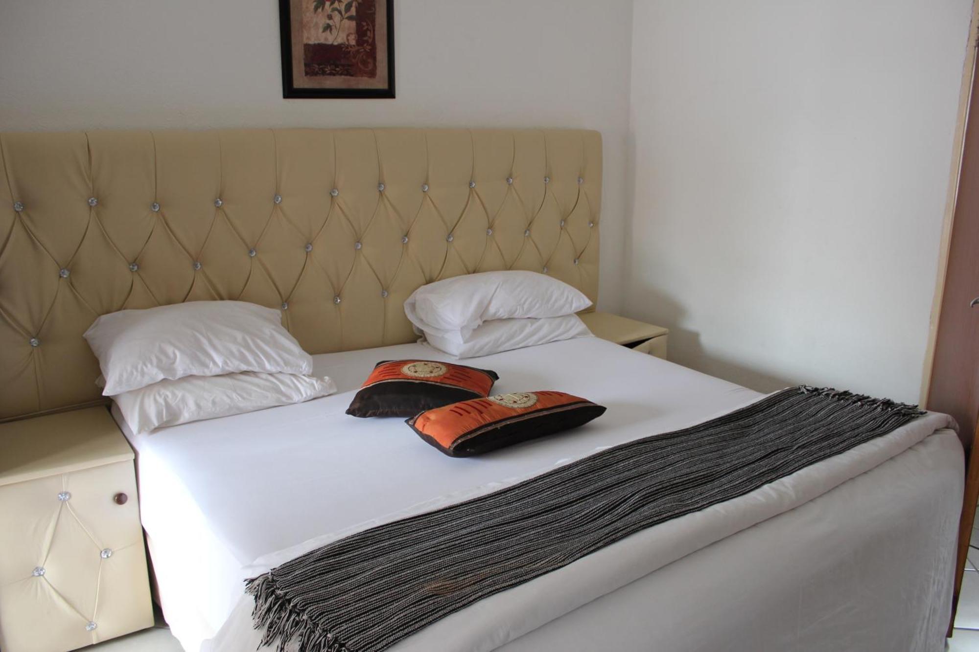 Tzaneen Guest House Luaran gambar